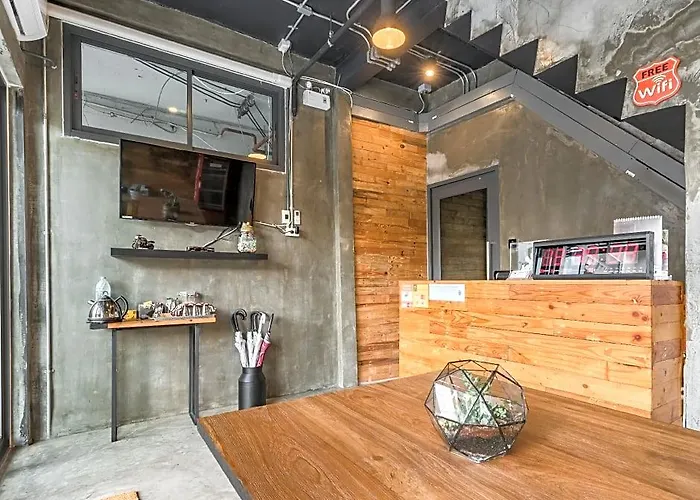 Sribumpen Hostel